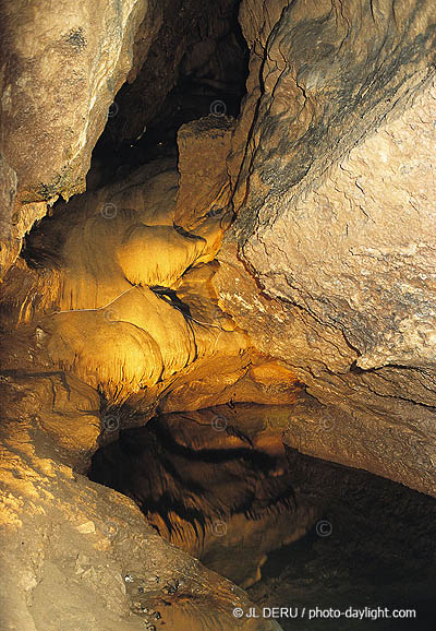 Grottes, cave